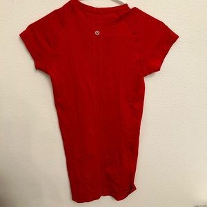 Swiftly Tech Lululemon Size 4